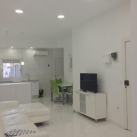 White Apartment Alicante Eksteriør billede