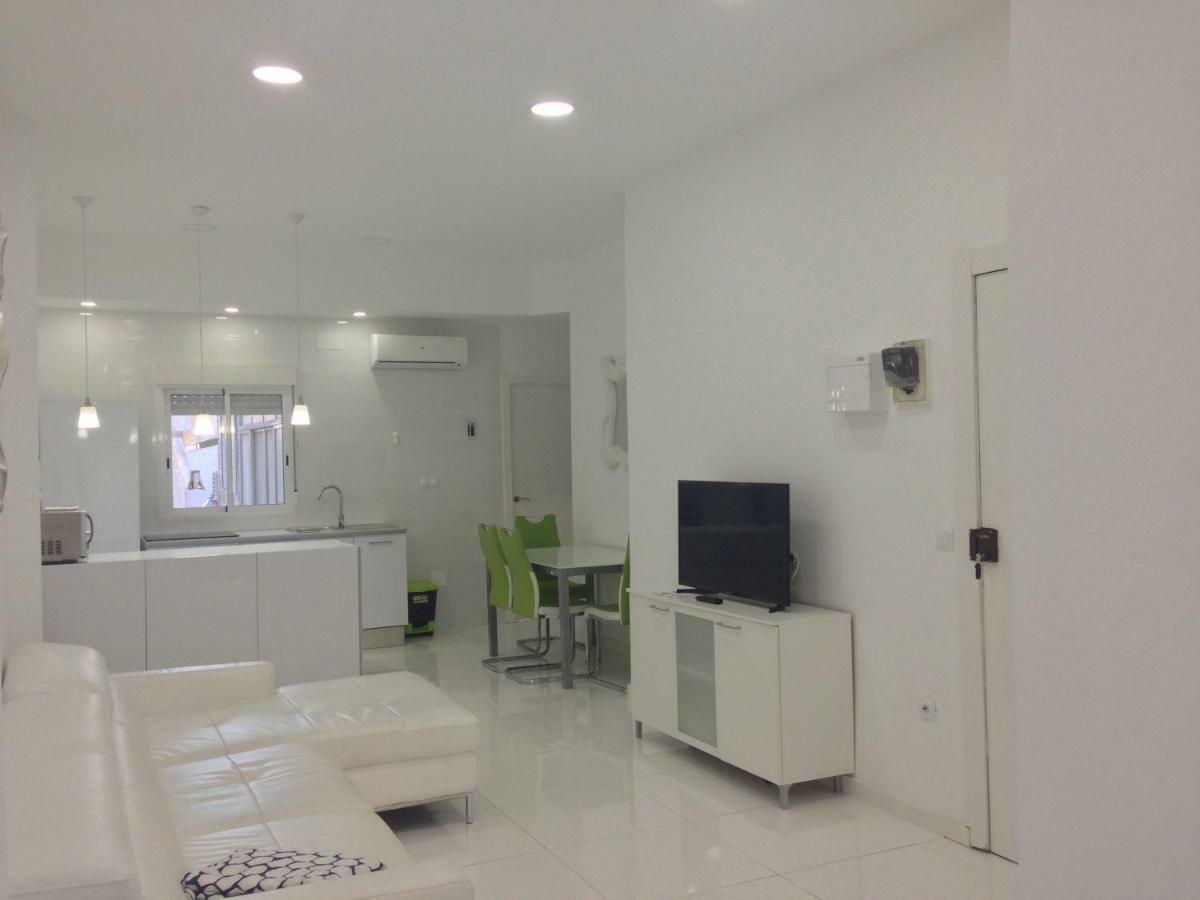 White Apartment Alicante Eksteriør billede
